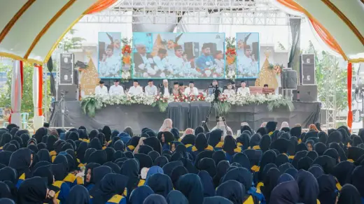 SMK Al-Falah Winong Pati Bersholawat dalam Rangka Harlah ke-31 dan Haul Muasis