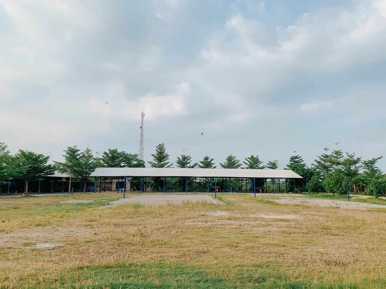 Lapangan Belakang